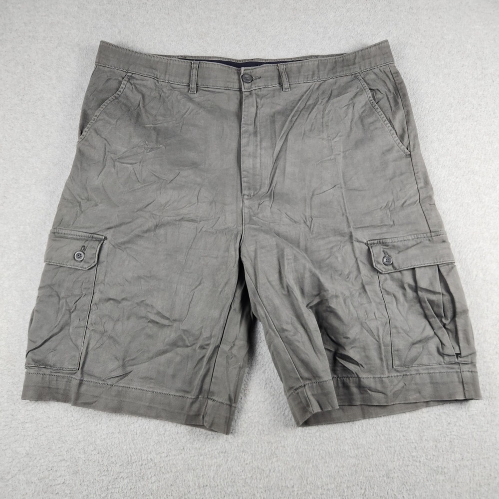 St. John's Bay Cargo Shorts Mens 42 Tall Gray Cotton Utility Casual Flat Front